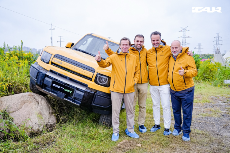 سائحون عالميون يواجهون 8 تضاريس مختلفة — iCAUR تثبت قدرتها الكلية على كل التضاريس